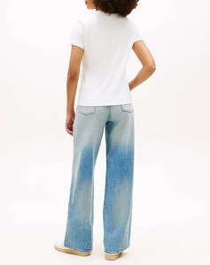 TOMMY JEANS TJW REG TJ FLAG SS TEE