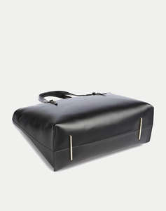 HUGO Syndra_Shopper 10277957 01