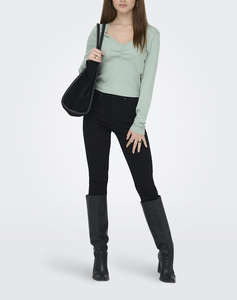 ONLY ONLBETTY L/S SCALLOP V-NECK CC JRS