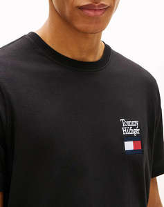 TOMMY HILFIGER BRAND LOVE TEXT STACK TEE