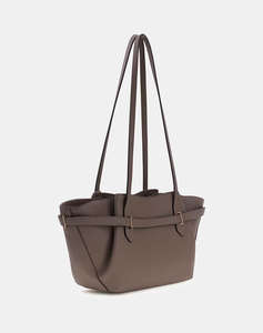 GUESS YESBA GRLFRND SHOULDER SATCHEL ДАМСКА ЧАНТА