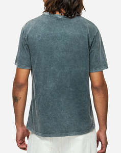DIRTY LAUNDRY Regular Fit T-Shirt