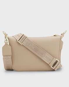 HUGO Orin_Crossbody 10277944 01