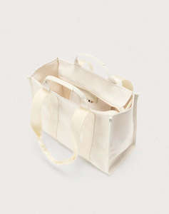 BOSS Sandy Tote C 10273266 01