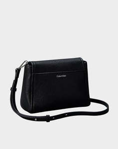 CALVIN KLEIN JEANS EMBLEM HW PEBBLE CROSSBODY 20