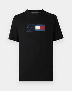 TOMMY HILFIGER BRAND LOVE TEXT BOX TEE