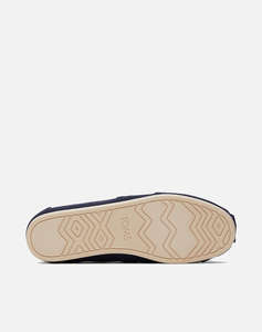 TOMS NVY HRTG CNVS MN ALPR ESP