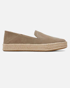 TOMS DUN SUEDE WM CAROLN ESP