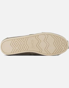 TOMS VTVR GRY HRTG CNS MN ACLASS ESP