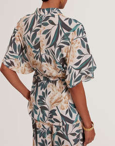 TED BAKER GEHMMA Printed Tie Detail Short Sleeve Shirt