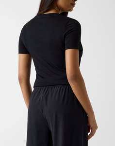 GUESS CIRCE SS CN T-SHIRT ДАМСКА БЛУЗА