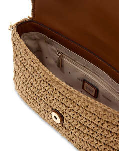 GUESS OFELIA FLAP SHOULDER BAG ДАМСКА ЧАНТА