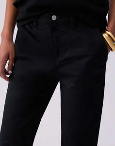 LIU JO WHITE_WA6C79_PANT.CHINO CAPRI HW ДАМСКИ ПАНТАЛОНИ
