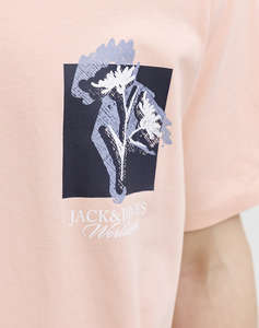 JACK&JONES JORMONTAUK CHESTIE TEE SS CREW NECK FST