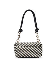 GUESS TESSI FLAP SHOULDER BAG ДАМСКА ЧАНТА