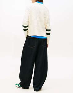 TOMMY HILFIGER TEXTURED GRAPHIC C-NK LS SWT