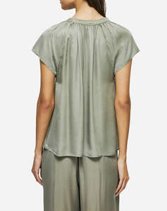 DIRTY LAUNDRY RELAXED RAGLAN TOP