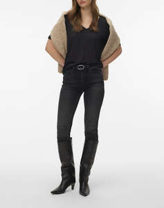 AWARE BY VERO MODA AWRITA SS V-NECK T-SHIRT NOOS