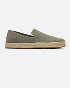 TOMS VTVR GRY SUEDE MN SANTGO ESP