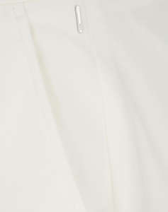 BOSS Tapria-Crop2 10245944 01