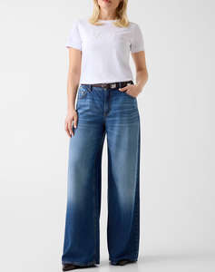 GUESS SS CN 3D GUESS SCRIPT TEE ДАМСКА БЛУЗА