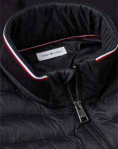 TOMMY HILFIGER MIX MEDIA ESS RWB STAND COLLAR
