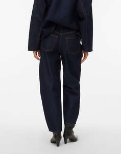 AWARE BY VERO MODA AWEVELINE HR BARREL ANK DNM JEANS SI333