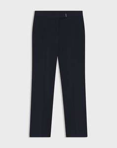 BOSS Talia-Crop1 10280886 01