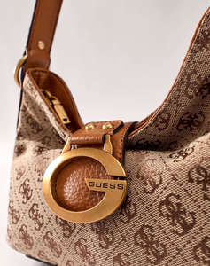 GUESS CAMDEN MINI SHOULDER BAG Дамаска чанта