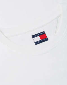 TOMMY JEANS TJW SLIM ESS LOGO 1 SS TEE EXT