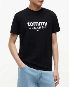 TOMMY JEANS TJM SLIM GRAPHIC TEE EXT
