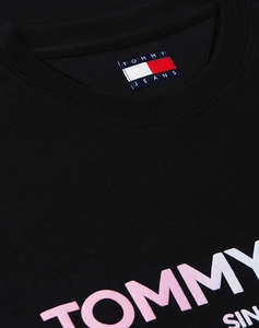 TOMMY JEANS TJM RLX GRDNT NEW CLASSICS SS T