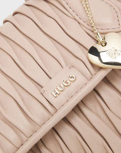 HUGO Clioh M_Top Handle 10281564 01
