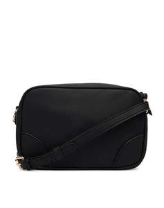 GUESS CAMERA BAG ЧАНТА ЗА ДЕЦА GIRL