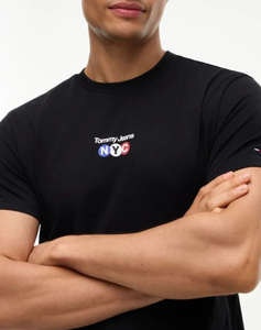 TOMMY JEANS TJM SLIM NYC TEE EXT