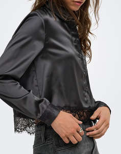 ONLY ONLINDONA L/S SATIN LACE SHIRT WVN
