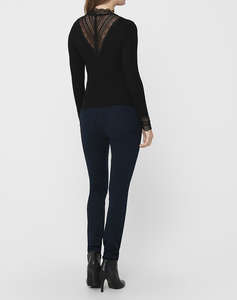 ONLY ONLTILDE L/S HIGH NECK LACE TOP JRS NOOS