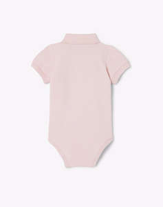 LACOSTE БЕБЕШКО ПОЛО БОДИ С КЪСИ РЪКАВИ SHIRRED SLEEVE PIQUE BODYSUIT