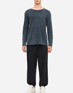 DIRTY LAUNDRY Raw Edges Longsleeve