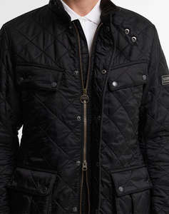 BARBOUR INTERNATIONAL ЯКЕ QUILT