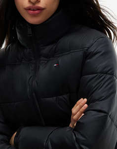 TOMMY JEANS TJW PCKBL HOOD ESS PUFFER EXT