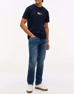 TOMMY HILFIGER BRAND LOVE SMALL FLAG TEE