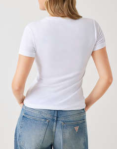 GUESS SS CN MINI TRIANGLE TEE ДАМСКА БЛУЗА