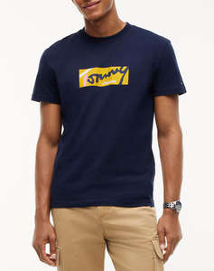 TOMMY JEANS TJM REG SIGNATURE TEE EXT
