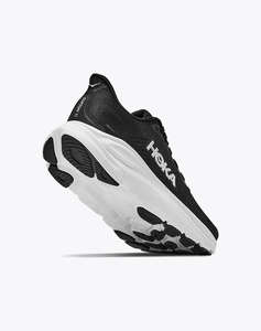 HOKA Clifton 11