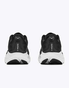 HOKA Clifton 11